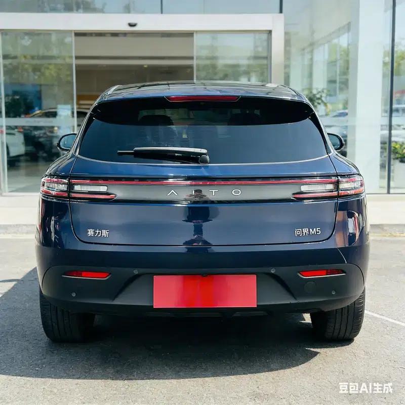 Wenjie M5 2022 Extended Range AWD Performance Edition — миниатюра 5