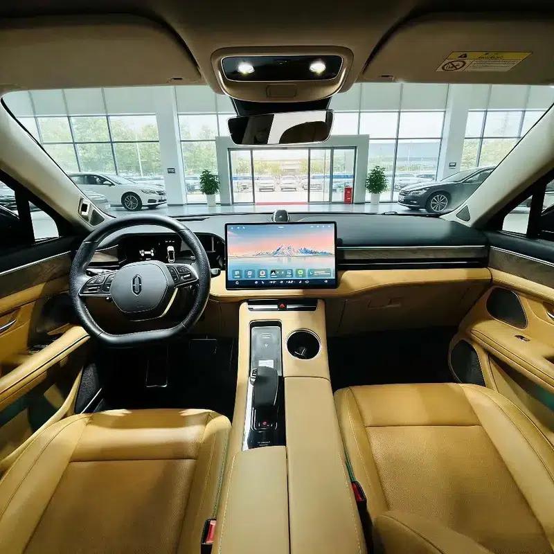 Wenjie M5 2022 Extended Range AWD Performance Edition — миниатюра 7