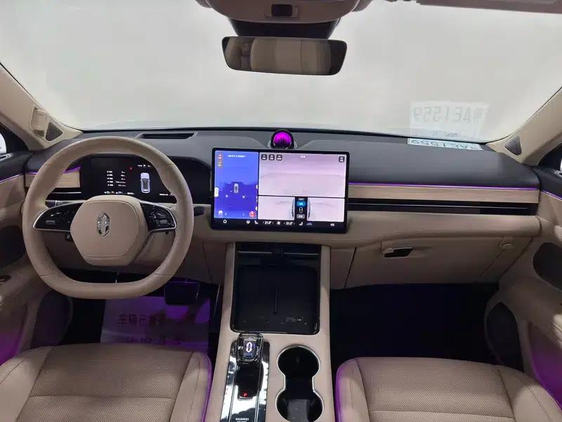 Wenjie M5 2024 Range Extended Max Rear-Wheel Drive High-End Intelligent Driving Edition — миниатюра 14