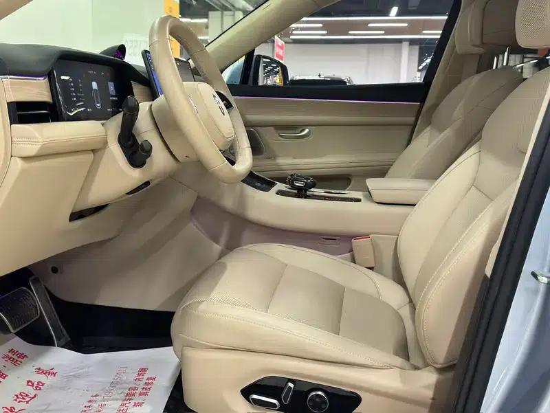 Wenjie M5 2024 Range Extended Max Rear-Wheel Drive High-End Intelligent Driving Edition — миниатюра 15