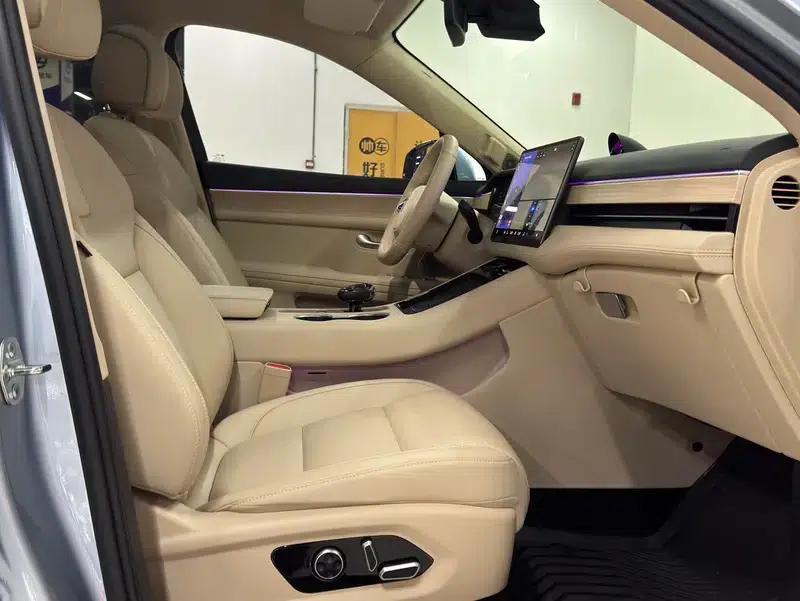 Wenjie M5 2024 Range Extended Max Rear-Wheel Drive High-End Intelligent Driving Edition — миниатюра 18
