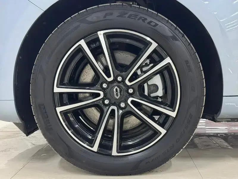 Wenjie M5 2024 Range Extended Max Rear-Wheel Drive High-End Intelligent Driving Edition — миниатюра 7