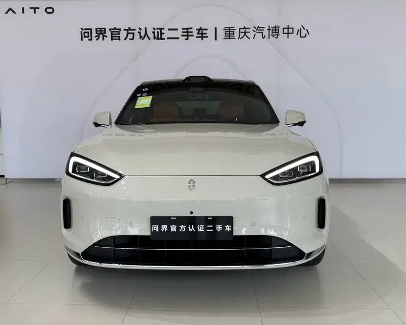 Wenjie M5 2025 Ultra Range Extended Rear-Wheel Drive — миниатюра 2