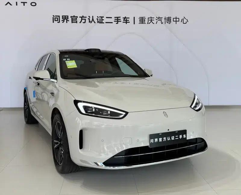 Wenjie M5 2025 Ultra Range Extended Rear-Wheel Drive — миниатюра 3