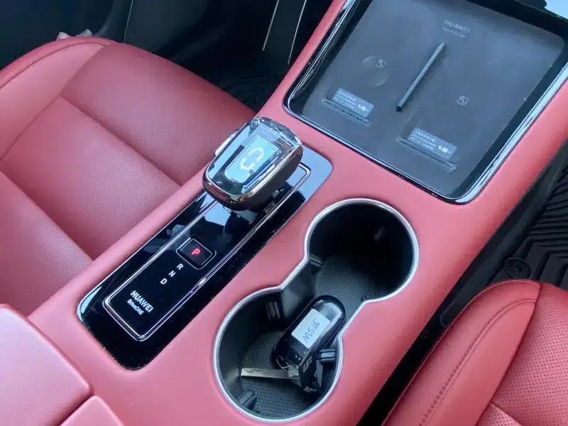 Wenjie M5 2024 Range Extended Max RS 4WD High-End Intelligent Driving Edition — миниатюра 11