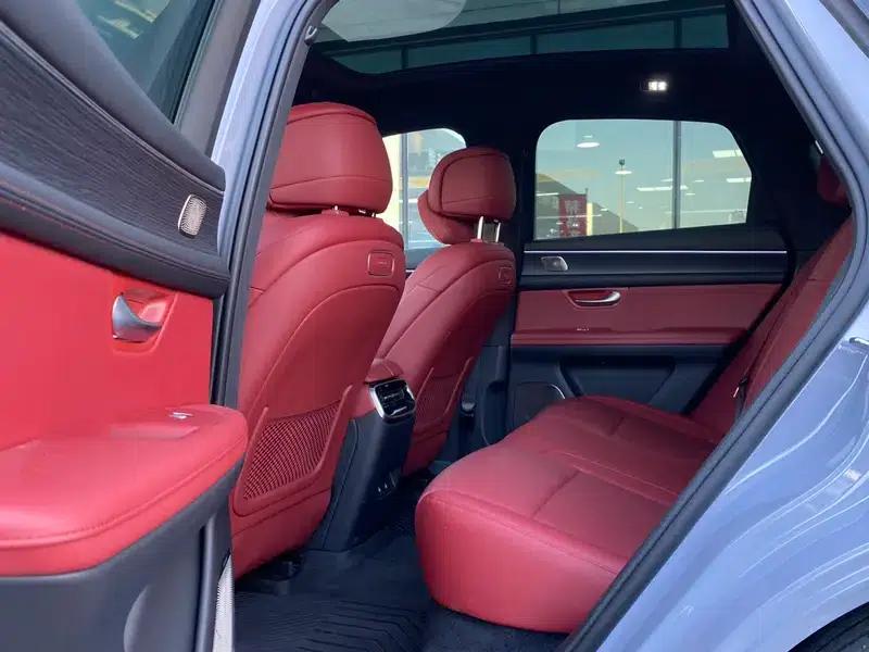 Wenjie M5 2024 Range Extended Max RS 4WD High-End Intelligent Driving Edition — миниатюра 17