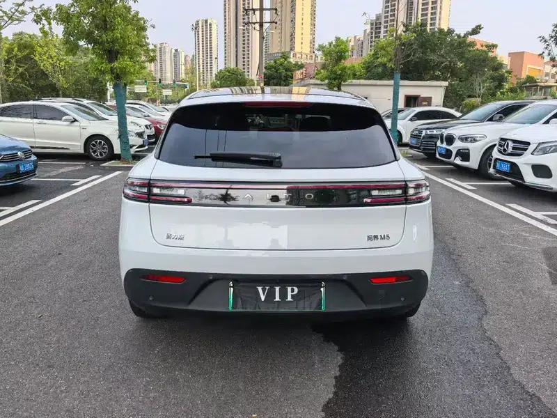 Wenjie M5 2022 Extended Range Rear-Wheel Drive Standard Edition — миниатюра 5