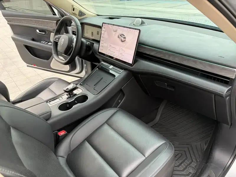 Wenjie M5 2023 Range Extended Rear-Wheel Drive Intelligent Driving Edition — миниатюра 8