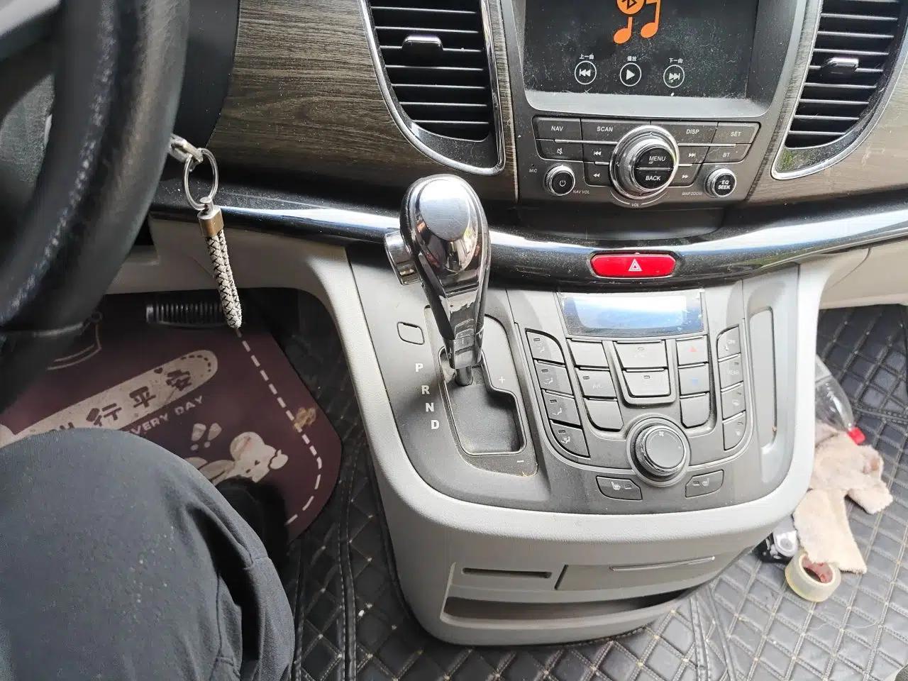 JAC Group Refine M5 2013 2.0T Gasoline Automatic Business Edition — миниатюра 14