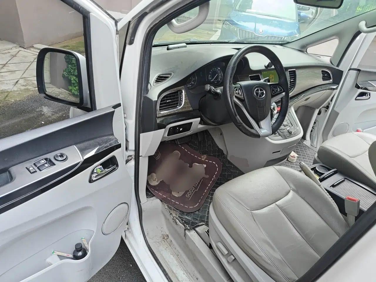 JAC Group Refine M5 2013 2.0T Gasoline Automatic Business Edition — миниатюра 16