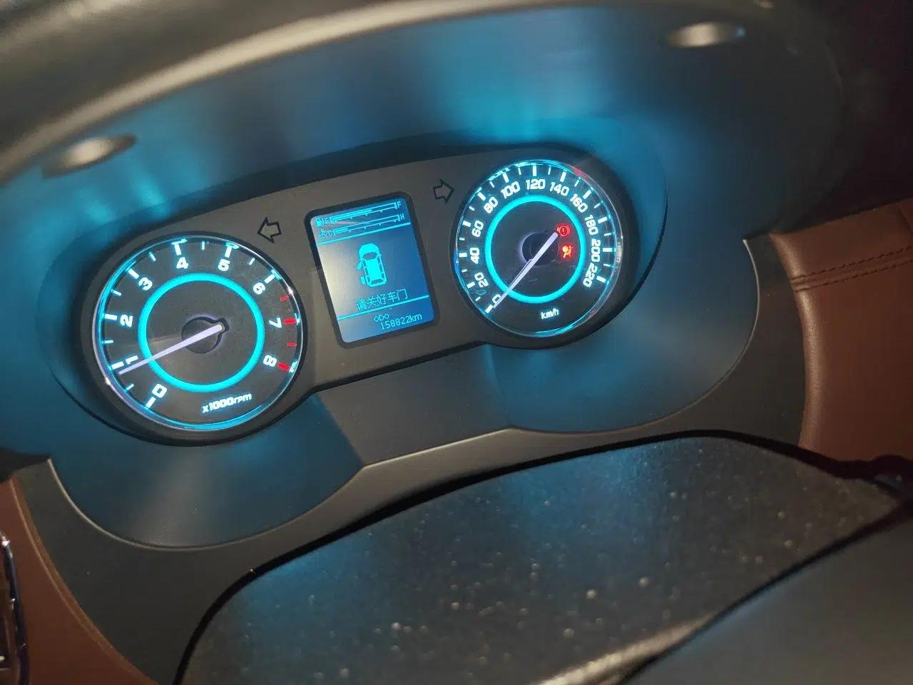 JAC Group Refine M5 2016 2.0T Gasoline Manual Business Edition — миниатюра 12