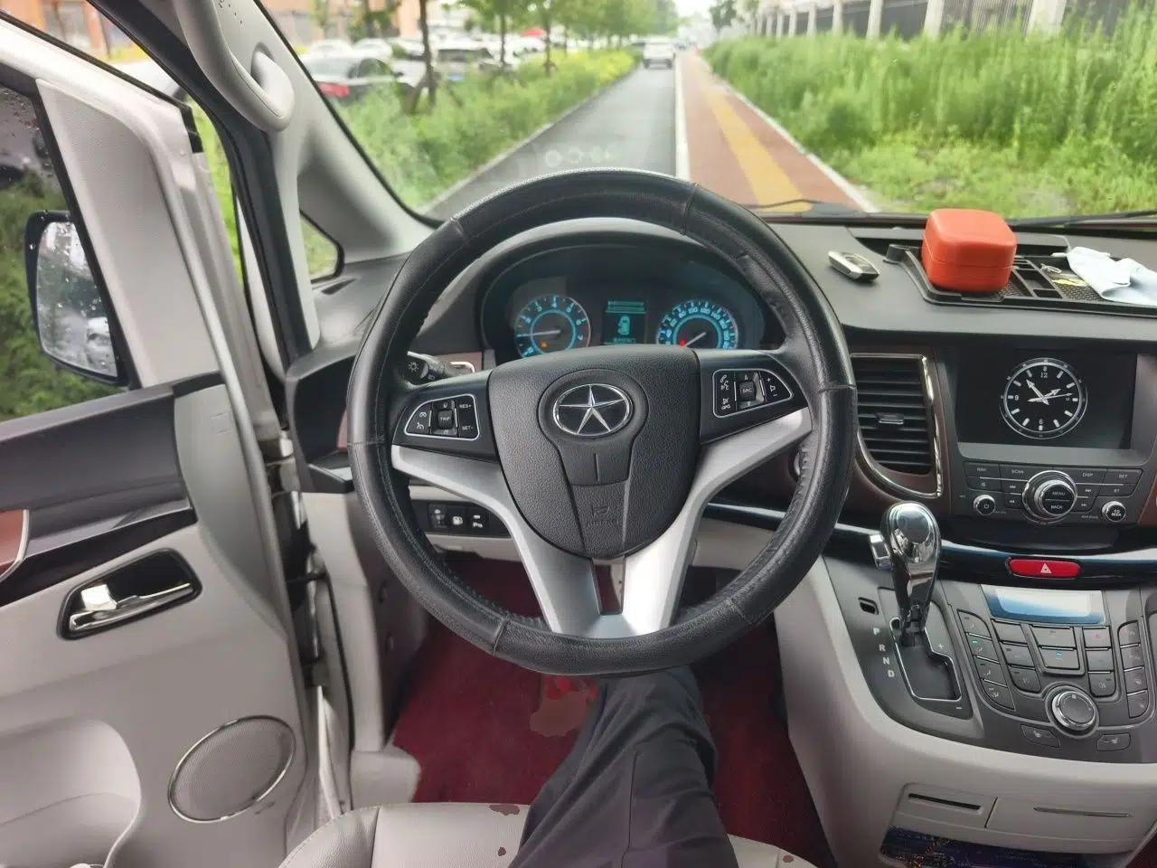 JAC Group Refine M5 2016 2.0T Gasoline Automatic Business Edition — миниатюра 10