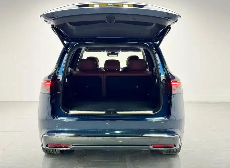 Wenjie M8 2025 Extended Range Ultra 5-Seat 4WD (192-line LiDAR) — миниатюра 20