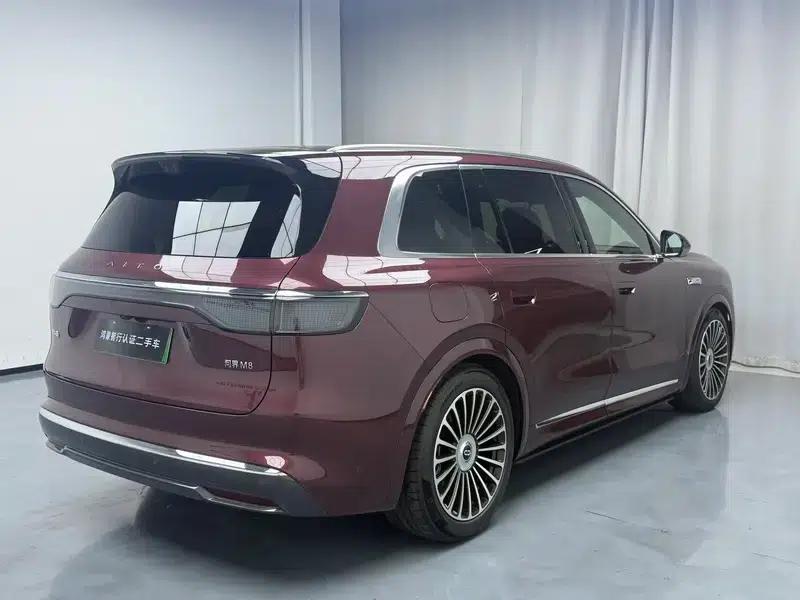 Wenjie M8 2025 Extended Range Ultra 5-Seat 4WD (192-line LiDAR) — миниатюра 6