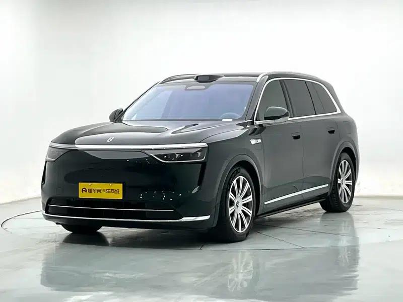 Wenjie M8 2025 Extended Range Max+ 6-Seat 4WD Version (192-line LiDAR) — миниатюра 1