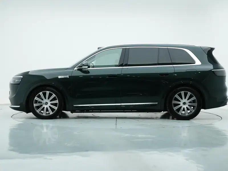 Wenjie M8 2025 Extended Range Max+ 6-Seat 4WD Version (192-line LiDAR) — миниатюра 4