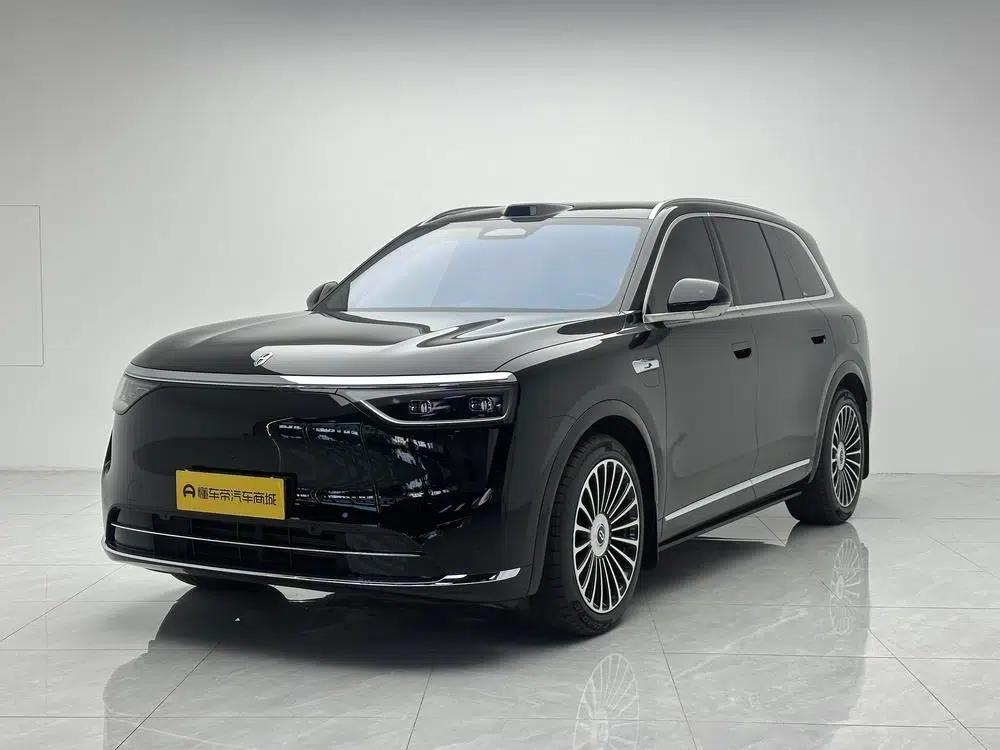 Wenjie M8 2025 Extended Range Max+ 5-Seat 4WD Version (192-line LiDAR) — миниатюра 1