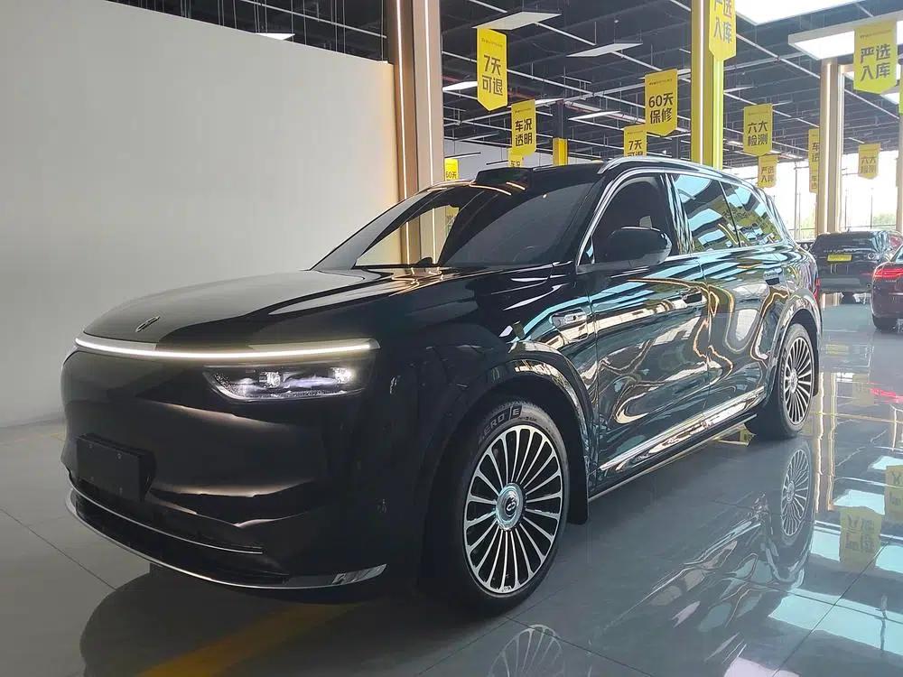 Wenjie M8 2025 Extended Range Max+ 5-Seat 4WD Version (192-line LiDAR) — миниатюра 21