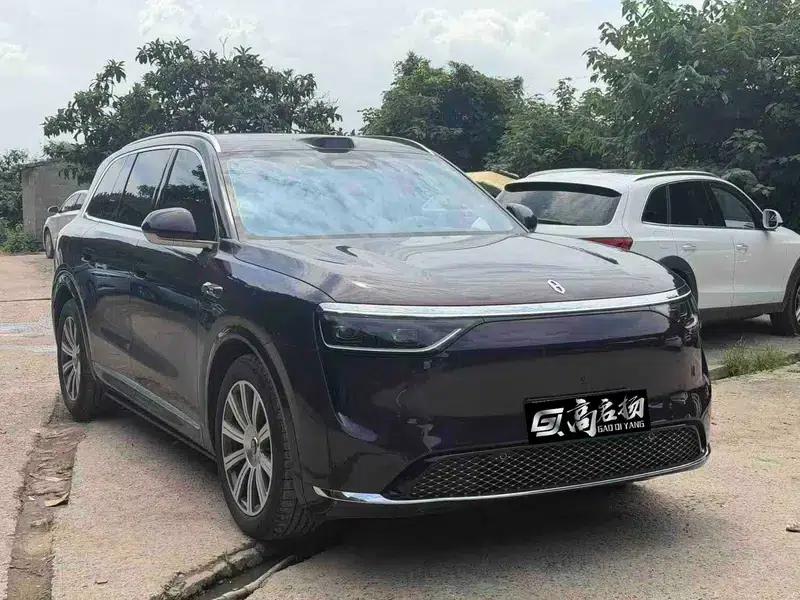 Wenjie M8 2025 Pure Electric Max+ Six-Seat Long Range Version (192-line LiDAR) — миниатюра 3