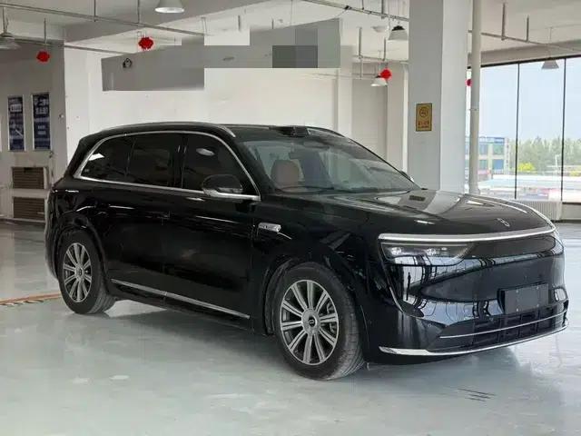 Wenjie M8 2025 235 Extended Range Version 4WD — миниатюра 3
