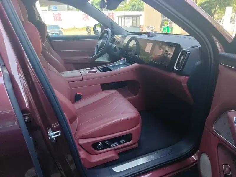 Wenjie M8 2025 Extended Range Ultra 5-Seat 4WD (192-line LiDAR) — миниатюра 7