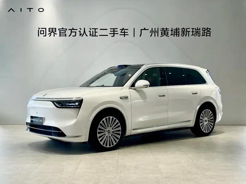 Wenjie M8 2025 Extended Range Ultra 6-Seat 4WD (192-line LiDAR) — миниатюра 1