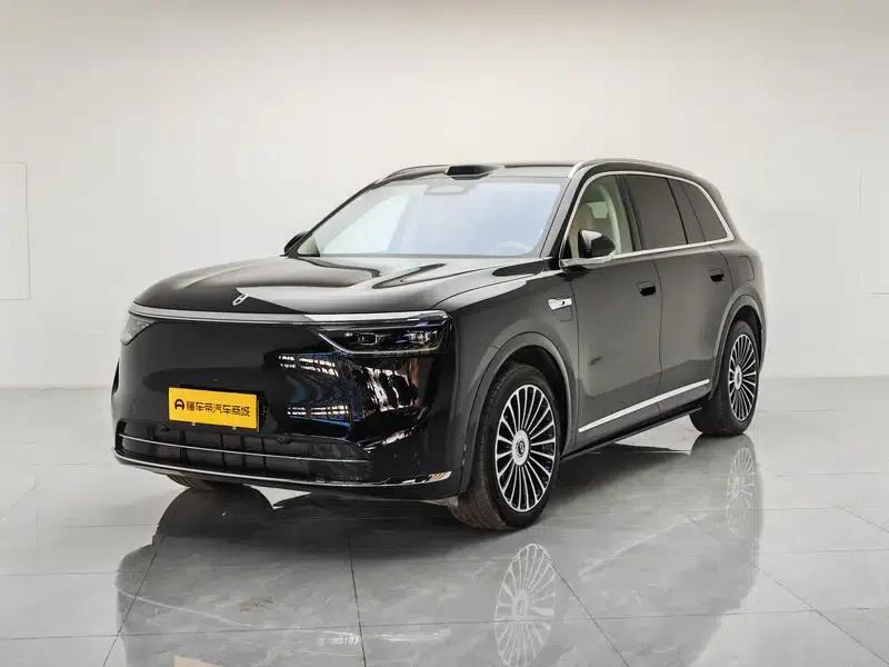 Wenjie M8 2025 Extended Range Ultra 6-Seat 4WD (192-line LiDAR) — миниатюра 1
