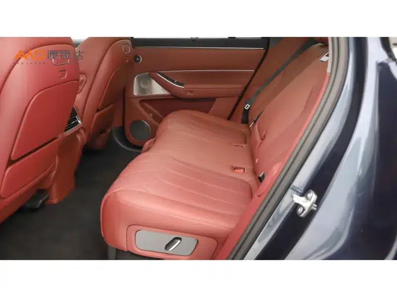 Wenjie M8 2025 Extended Range Ultra 5-Seat 4WD (192-line LiDAR) — миниатюра 10