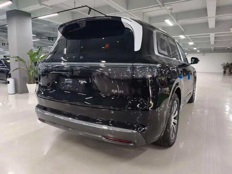 Wenjie M8 2025 Extended Range Max 6-Seat Long-Range Version (896-line LiDAR) — миниатюра 6