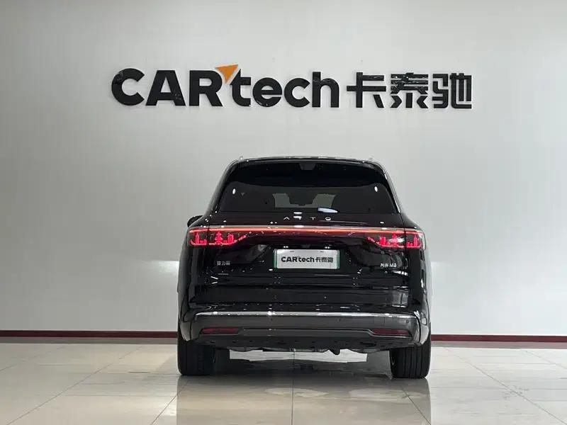 Wenjie M8 2025 Extended Range Max+ 5-Seat 4WD Version (192-line LiDAR) — миниатюра 6