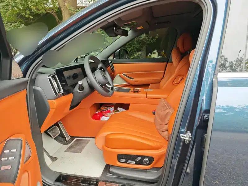 Wenjie M8 2025 Extended Range Max+ 6-Seat 4WD Version (192-line LiDAR) — миниатюра 7