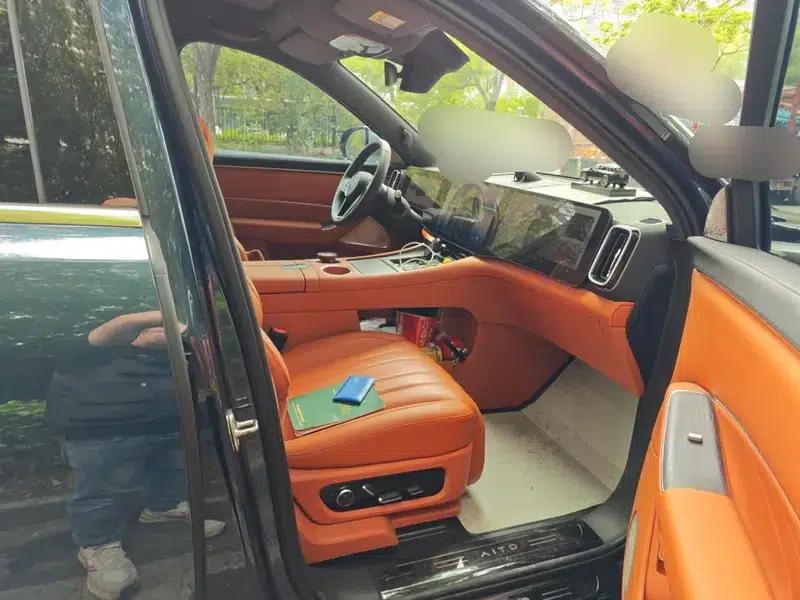 Wenjie M8 2025 Extended Range Max+ 6-Seat 4WD Version (192-line LiDAR) — миниатюра 8