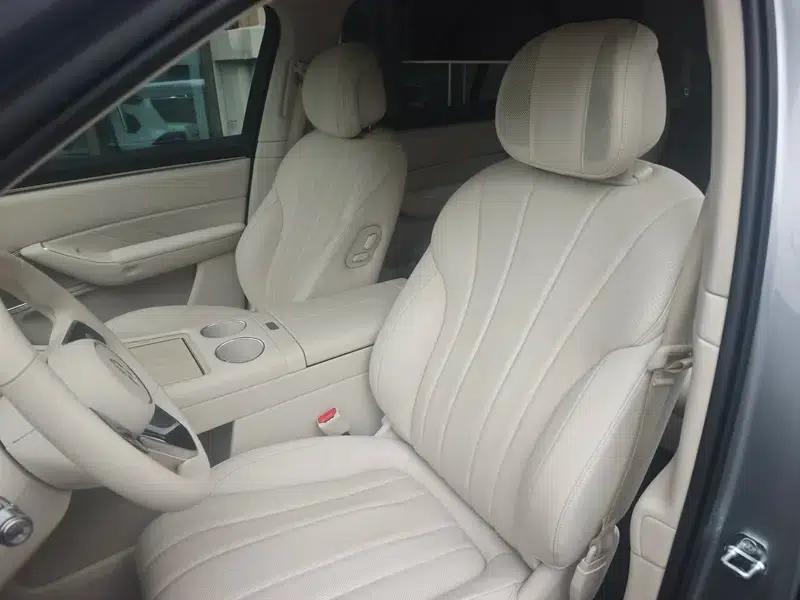Wenjie M8 2025 Extended Range Ultra 6-Seat 4WD (192-line LiDAR) — миниатюра 11