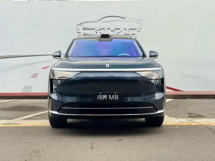 Wenjie M8 2025 Extended Range Max+ 6-Seat 4WD Version (192-line LiDAR) — миниатюра 2