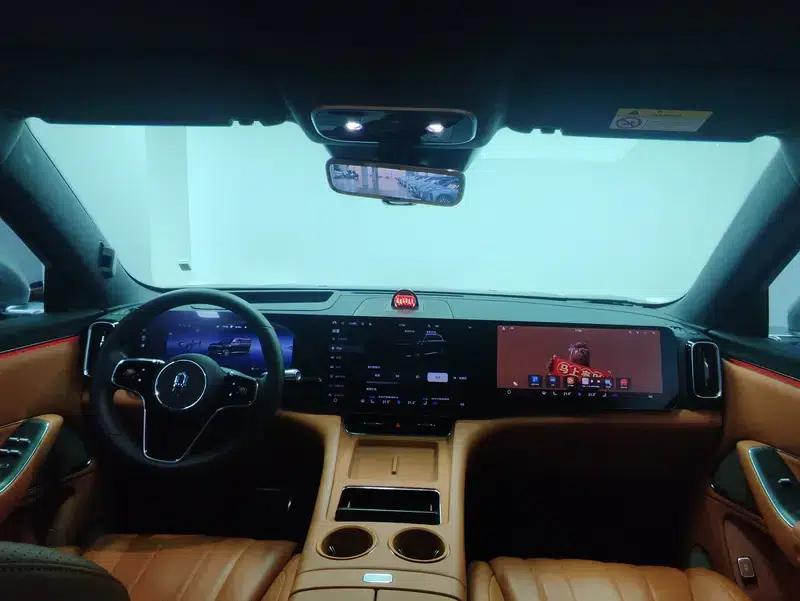 Wenjie M8 2025 Extended Range Max+ 6-Seat 4WD Version (192-line LiDAR) — миниатюра 14
