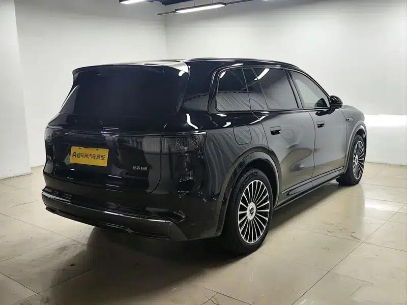Wenjie M8 2025 Extended Range Max+ 6-Seat 4WD Version (192-line LiDAR) — миниатюра 7