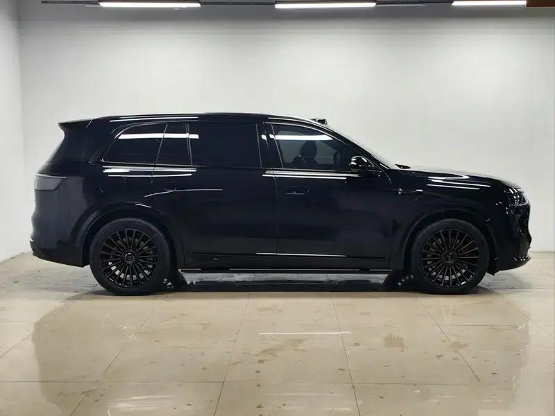 Wenjie M8 2025 Extended Range Max+ 6-Seat 4WD Version (192-line LiDAR) — миниатюра 8