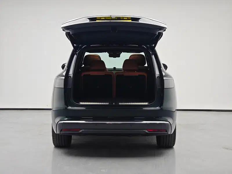 Wenjie M8 2025 Extended Range Max+ 6-Seat 4WD Version (192-line LiDAR) — миниатюра 20