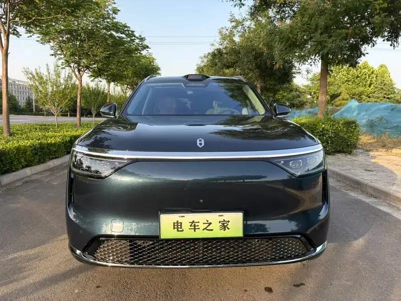 Wenjie M8 2025 Pure Electric Max+ 5-Seat 4WD Version (192-line LiDAR) — миниатюра 2