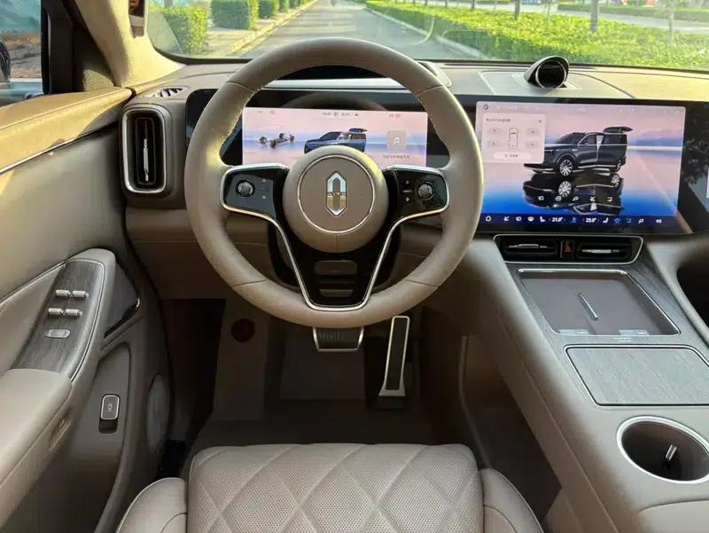 Wenjie M8 2025 Pure Electric Max+ 5-Seat 4WD Version (192-line LiDAR) — миниатюра 10