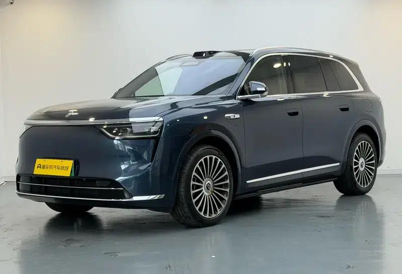 Wenjie M8 2025 Extended Range Ultra 5-Seat 4WD (192-line LiDAR) — миниатюра 1
