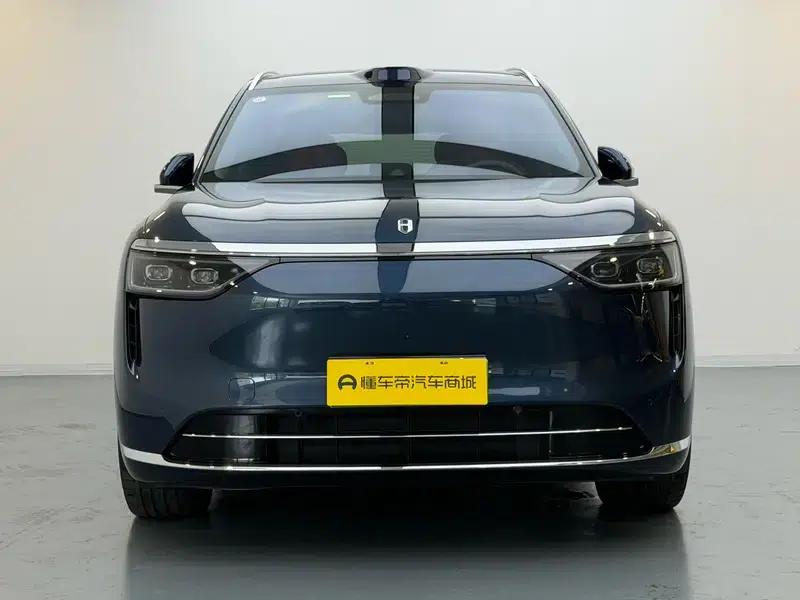 Wenjie M8 2025 Extended Range Ultra 5-Seat 4WD (192-line LiDAR) — миниатюра 2