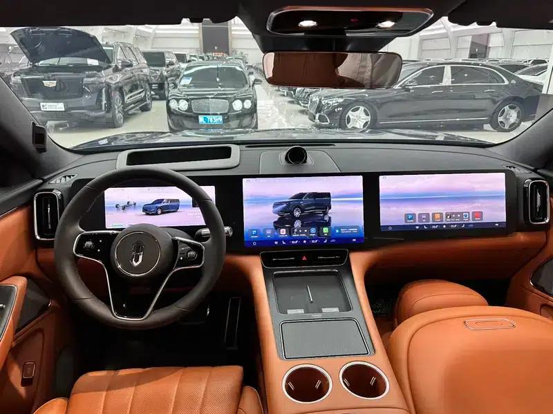 Wenjie M8 2025 Extended Range Max+ 5-Seat 4WD Version (192-line LiDAR) — миниатюра 11
