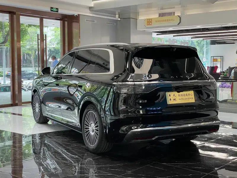 Wenjie M8 2025 Pure Electric Max+ 5-Seat Long Range Version (192-line LiDAR) — миниатюра 4