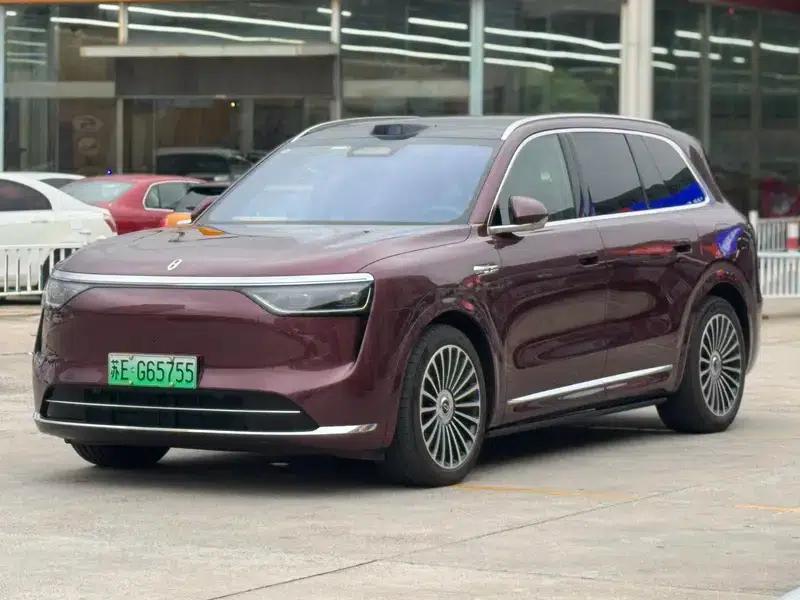 Wenjie M8 2025 Extended Range Ultra 5-Seat 4WD (192-line LiDAR) — миниатюра 1
