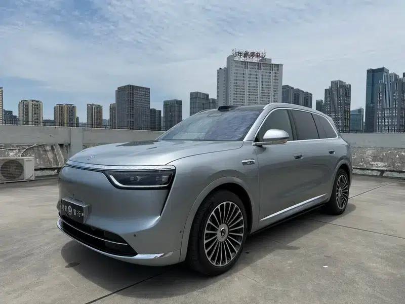 Wenjie M8 2025 Extended Range Ultra 6-Seat 4WD (192-line LiDAR) — миниатюра 1