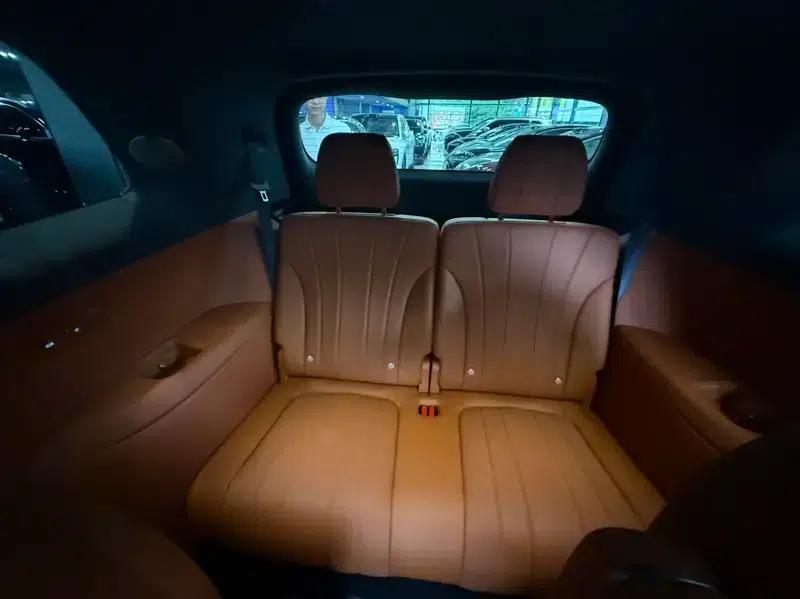 Wenjie M8 2025 Extended Range Ultra 6-Seat 4WD (192-line LiDAR) — миниатюра 11