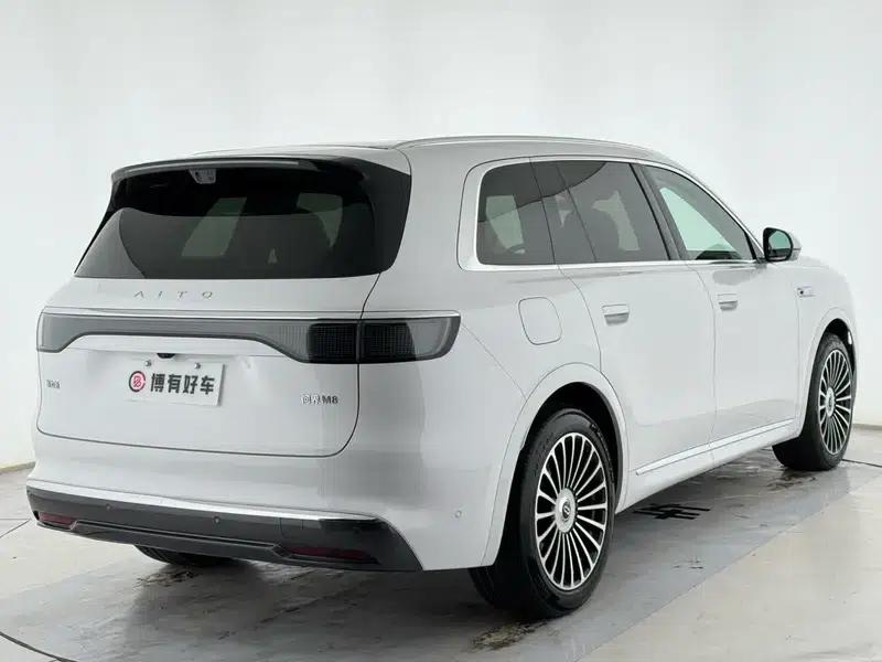 Wenjie M8 2025 Extended Range Max+ 5-Seat 4WD Version (192-line LiDAR) — миниатюра 7