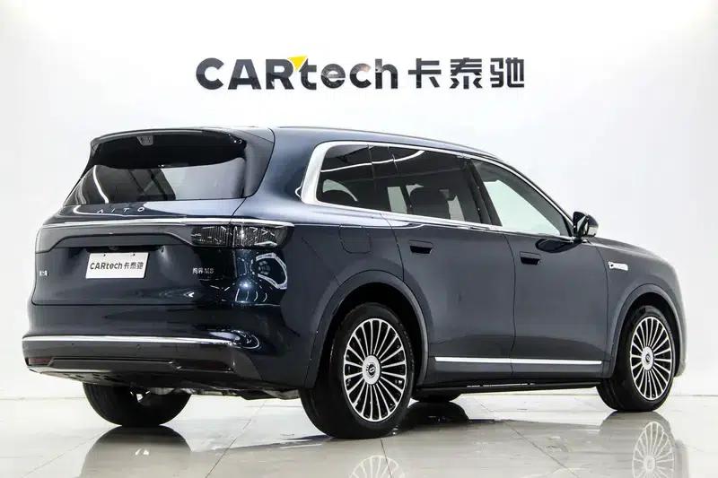 Wenjie M8 2025 Extended Range Ultra 5-Seat 4WD (192-line LiDAR) — миниатюра 6