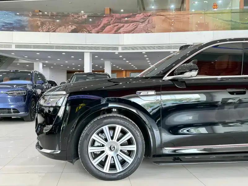 Wenjie M8 2025 Extended Range Max 6-Seat Version (192-line LiDAR) — миниатюра 8